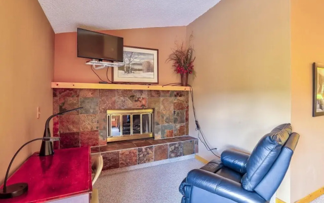 Lagoon  754b 3 Bedroom Townhouse