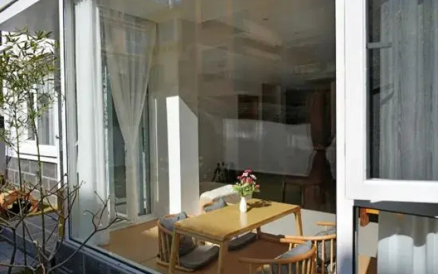 Lijiang Xiangyu Yuanjun Shiguang Homestay (Gucheng Branch)