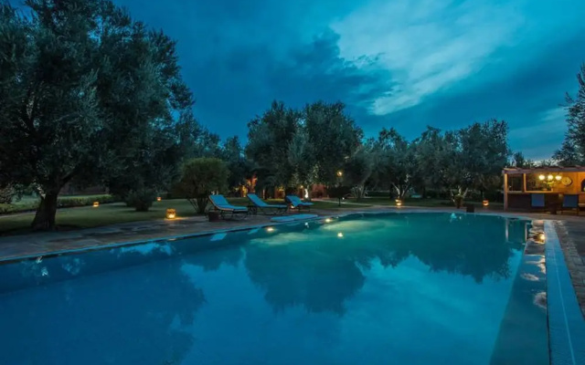 Villa les Oliviers 2 Bedrooms - A Setting of Tranquility