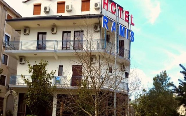 RAMIS Hotel & Outdoor Sports Center