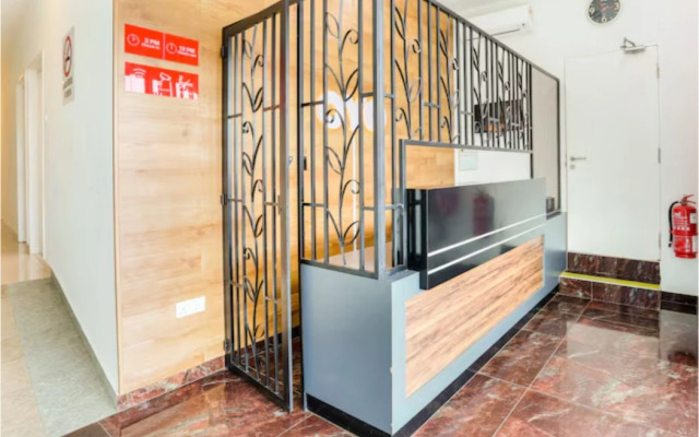 OYO 89677 Sunflower Hotel