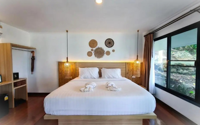 Moonlight Bay Resort