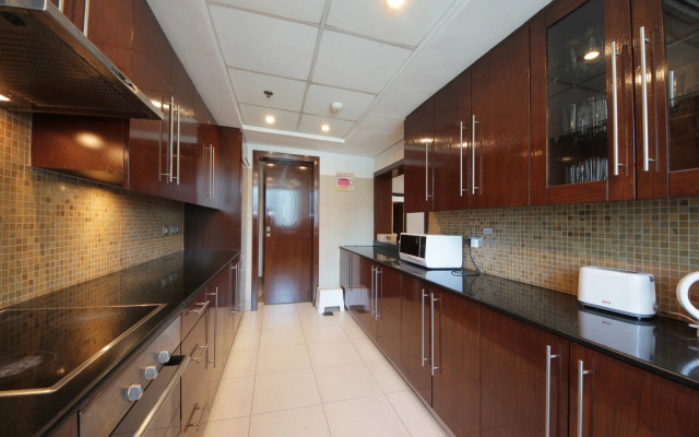 Spacious Two Bedroom in 8 Boulevard Walk