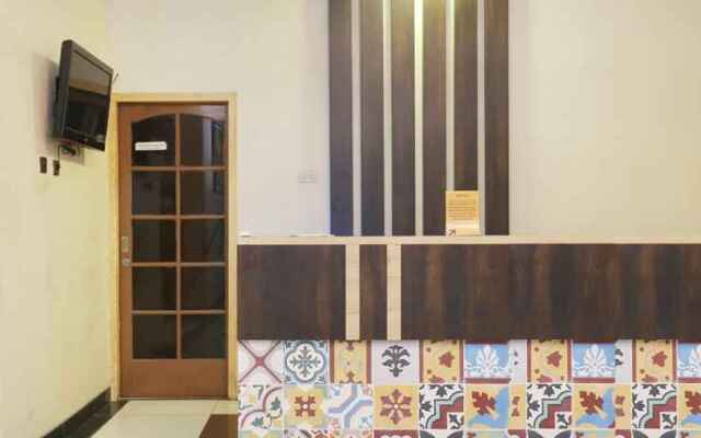 Spot on 2358 Aster Homestay