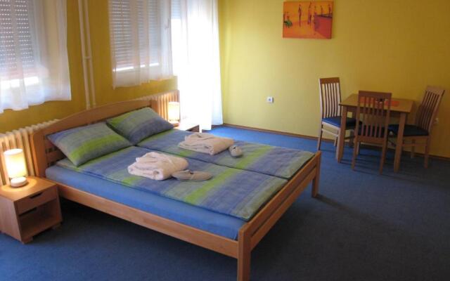 Spirit Hostel and Apartments