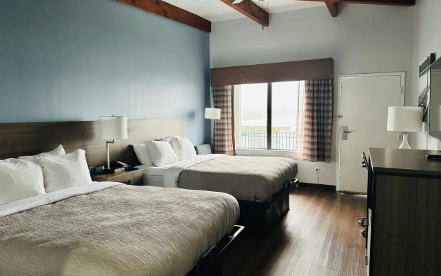 Quality Inn - On The Lake Clarksville-Boydton