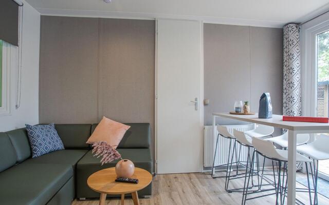 Attractive Chalet with Microwave near Forest