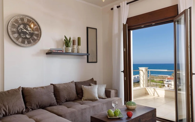 Cafe Noir - Sea View Exclusive Maisonette