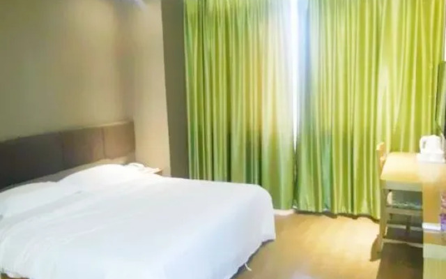 Changtai 8090 Hotel
