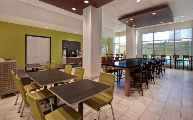 Holiday Inn Express And Suites Galveston Beach by IHG