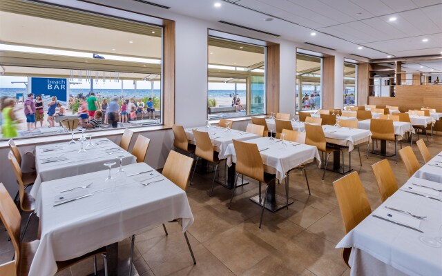 Hotel 4R Miramar Calafell