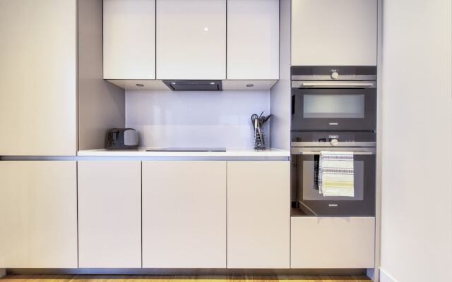 Guestready - Stylish Top Floor Apartment in the City Centre