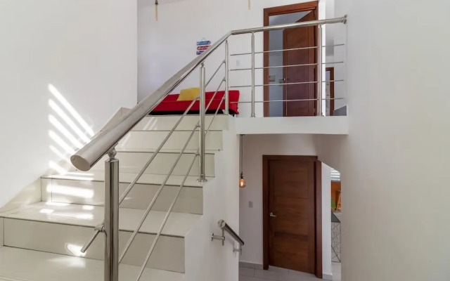 Modern 4-BR Villa in Gated Community