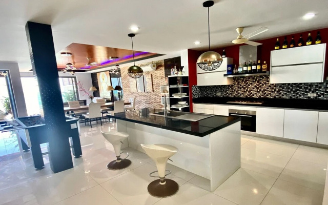 ALEX seaview luxury VILLA