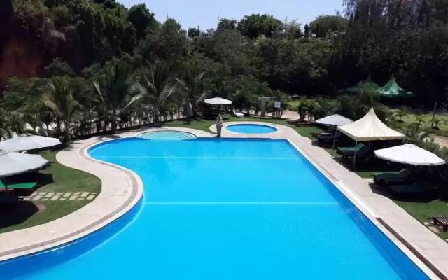 Sun Set Paradise Baringo