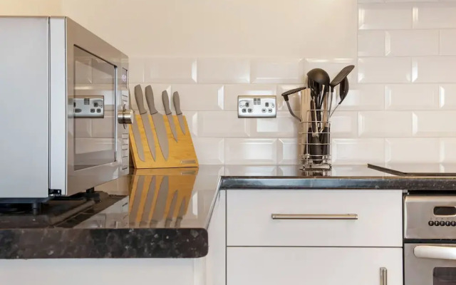 Central 1 BD in the Heart of Cheltenham