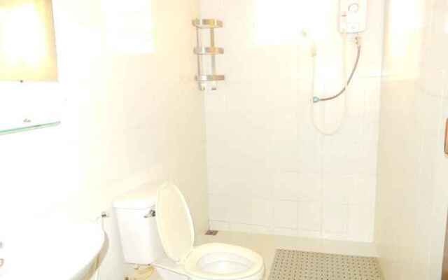 Vang Vieng Camellia Hotel