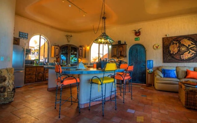 Casa Kootenay Waterfront BnB