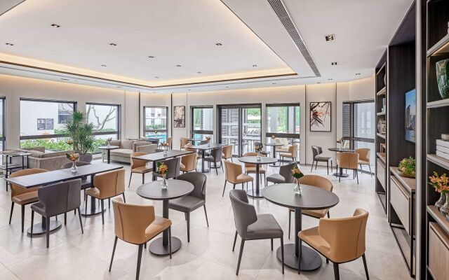Le Grove Serviced Residences
