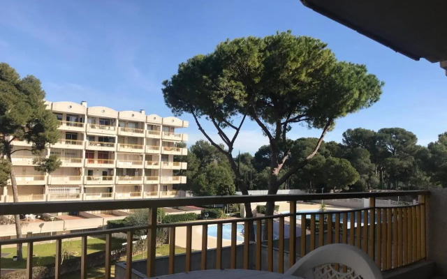 Vendrell Apartments