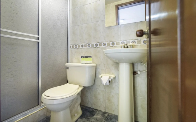 Ayenda 1030 Elegant Suites