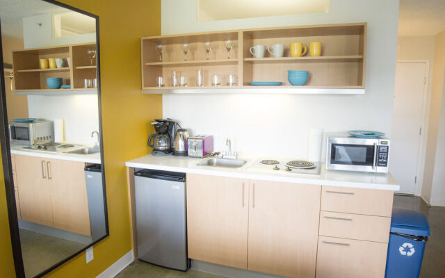 LA Extended Stay by Stay City Rentals