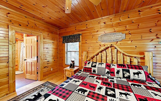1268 Sevierville - 4 Br Cabin