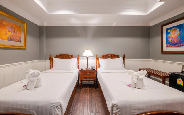 The Orchid House 153