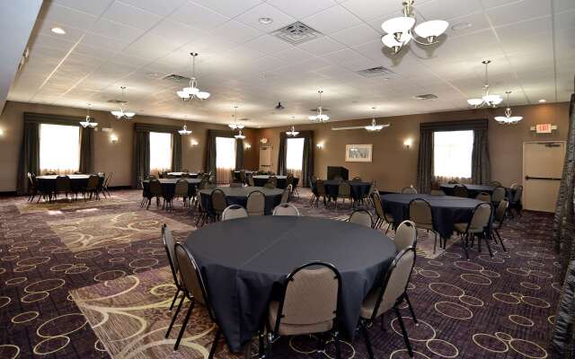 Best Western Plover-Stevens Point Hotel & Conference Center