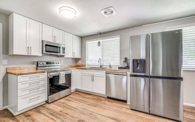 Updated Yakima Vacation Rental: Central Location!