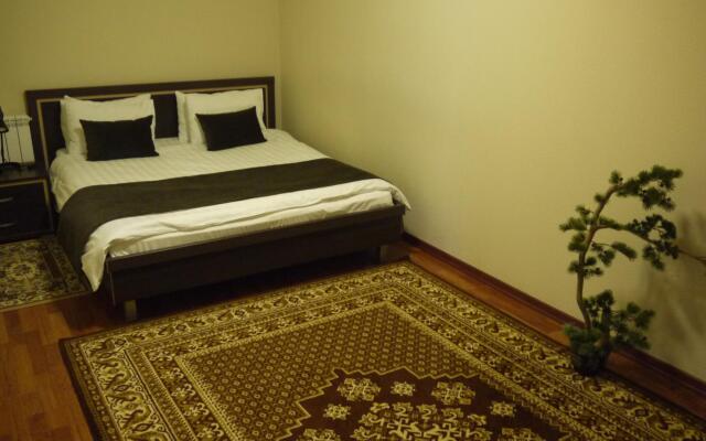 Stariy Stalingrad Hotel
