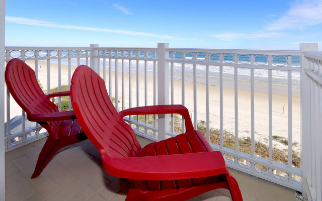 Chateau Mar Beach Resort