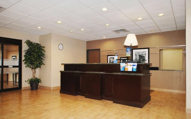 Hampton Inn & Suites Childress