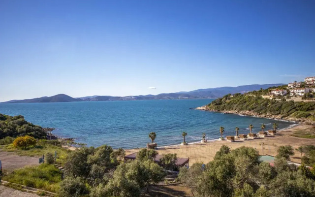 Villa With Sea View and Terrace in Milas Bodrum