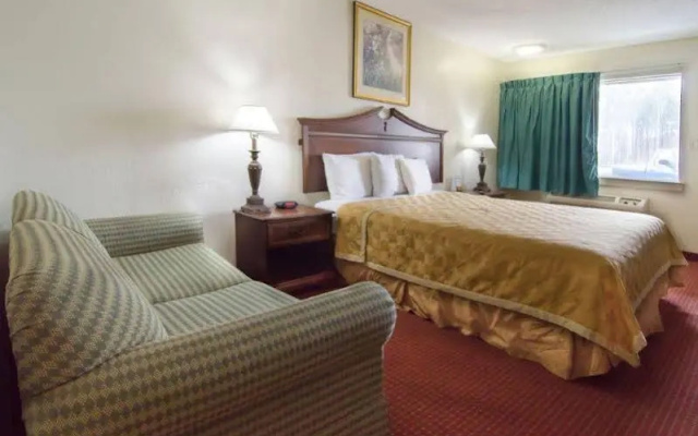 Econo Lodge Oyster Point