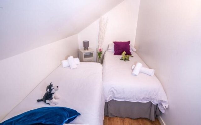 Coral Gables Guesthouse