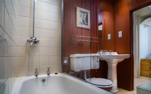 Nantgwynfaen Organic Farm B&B Wales