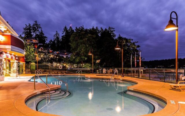 Poets Cove Resort & Spa