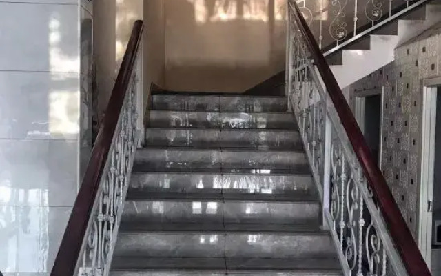 Lianyungang Xingjia Business Hotel (Suxin Kuai Station Branch)
