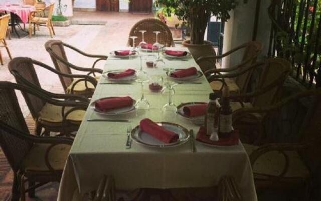 Hotel Cortijo Las Grullas