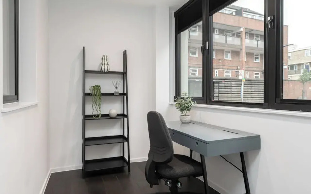 Hoxton By Capital
