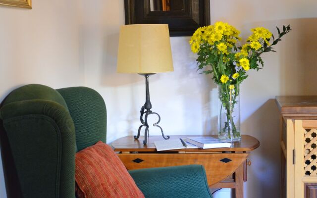 Santa Isabel la Real Hotel