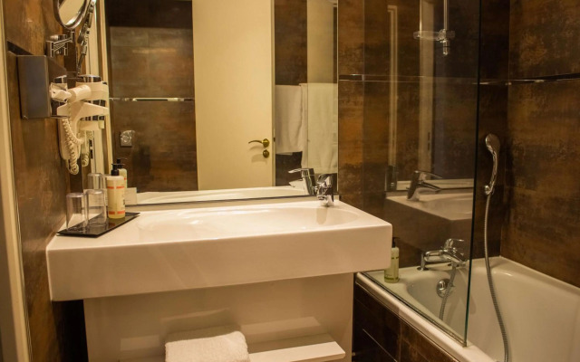 Best Western Plus Le Moderne