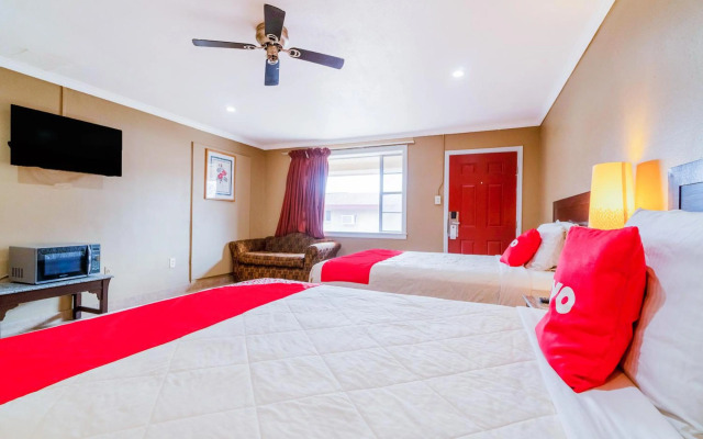 Capital O Hotel Beeville - US 181