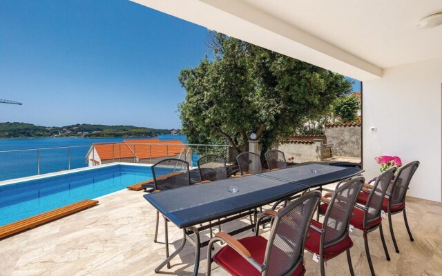 Beautiful Home in Supertarska Draga With 4 Bedrooms, Wifi and Outdoor Swimming Pool