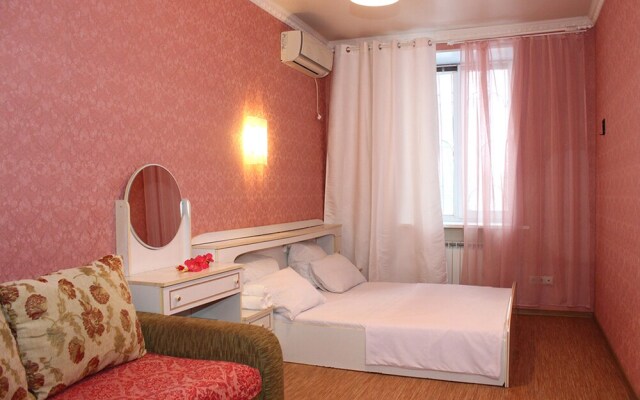 Sakvoyage Sovietskaya Str.4