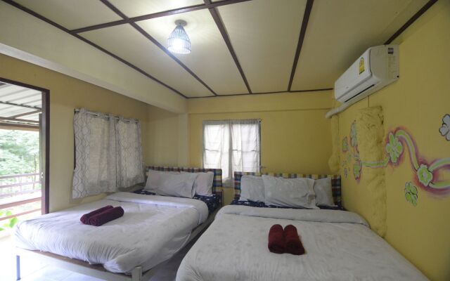 Phuzai Kaew Resort
