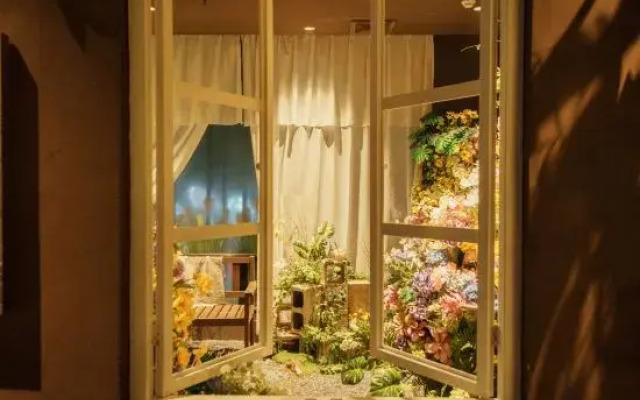 Elong ME Hotel (Yangjiang Transportation Hub Jinshan Road)