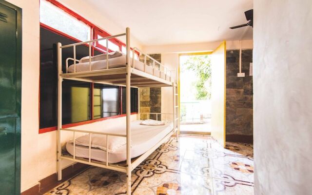 Roadhouse Hostel @ Arambol