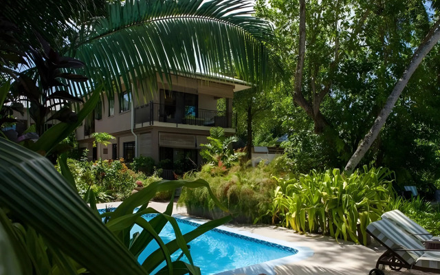 Le Repaire - Boutique Hotel & Restaurant